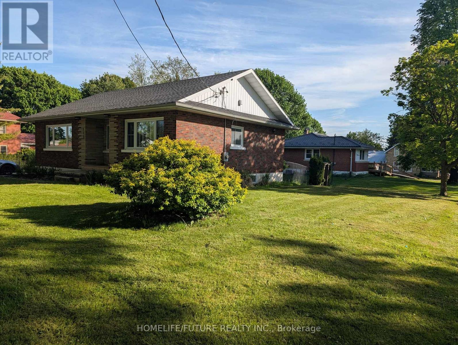 175 Colcleugh Avenue, Wellington North, Ontario  N0G 2L1 - Photo 3 - X13248910