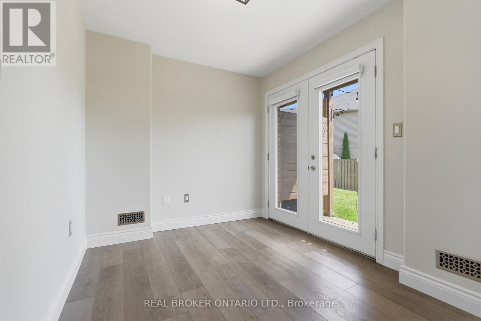 13 - 201 Westbank Trail, Hamilton, Ontario  L8J 0H4 - Photo 31 - X13249004