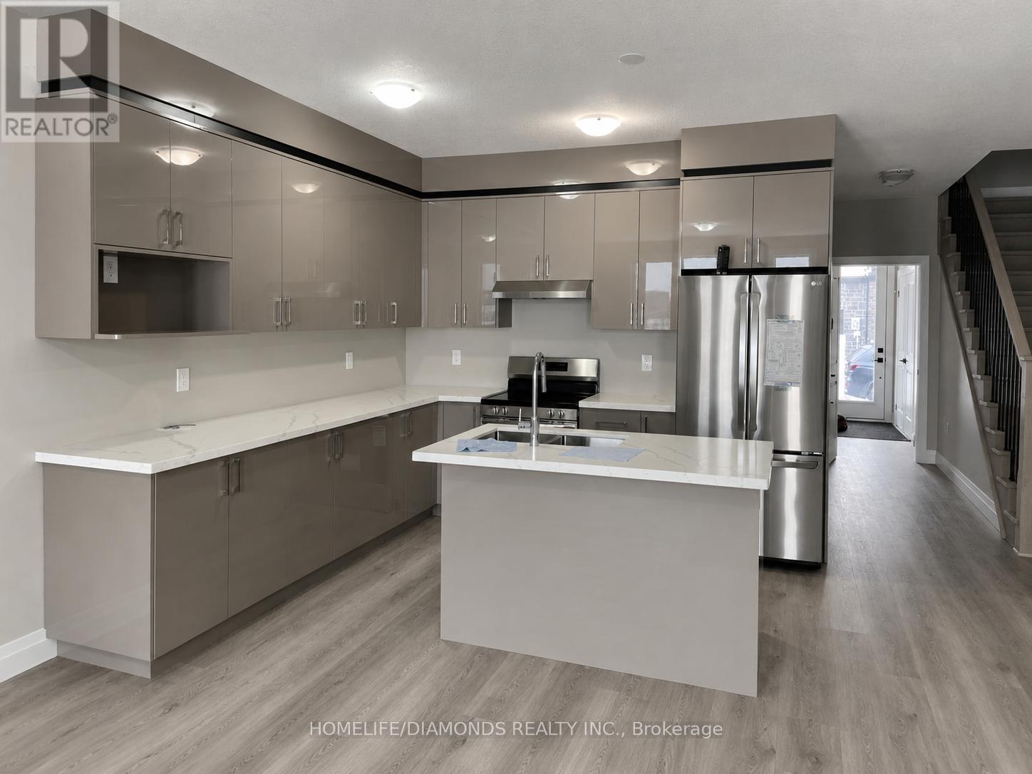 60 Keystone Trail, Welland, Ontario  L3B 5C2 - Photo 3 - X13249050