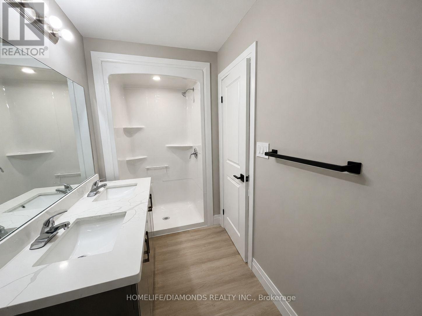 60 Keystone Trail, Welland, Ontario  L3B 5C2 - Photo 9 - X13249050