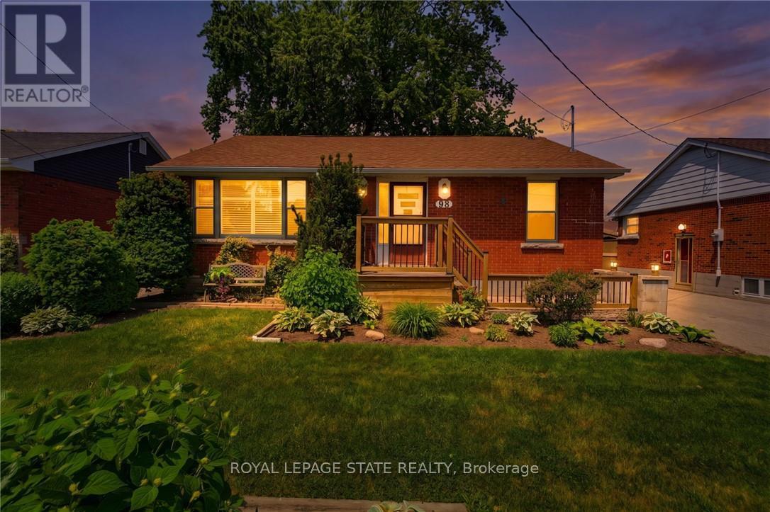 98 WISE CRESCENT, Hamilton, Ontario