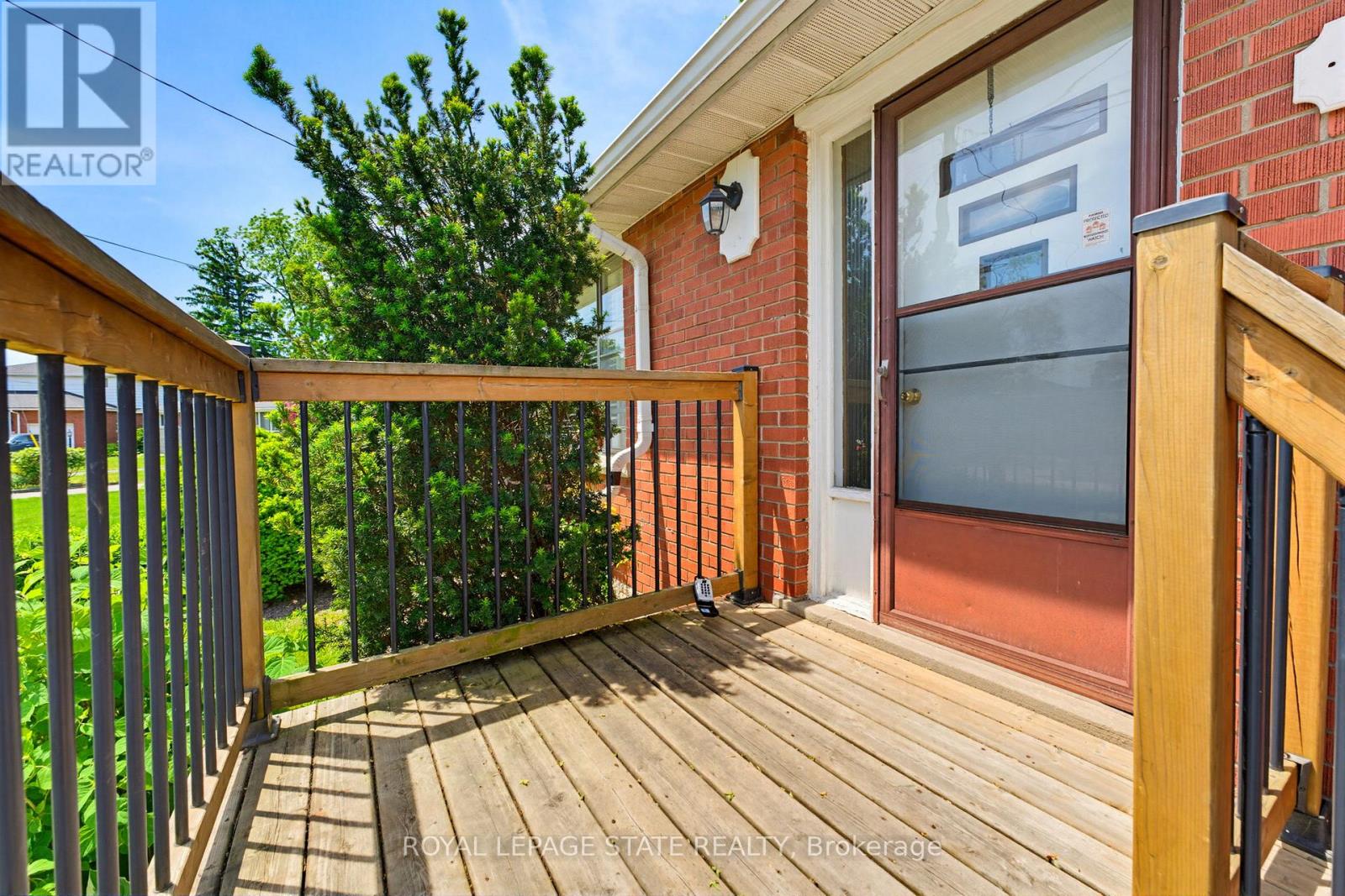98 Wise Crescent, Hamilton, Ontario  L8T 2L8 - Photo 3 - X13249202