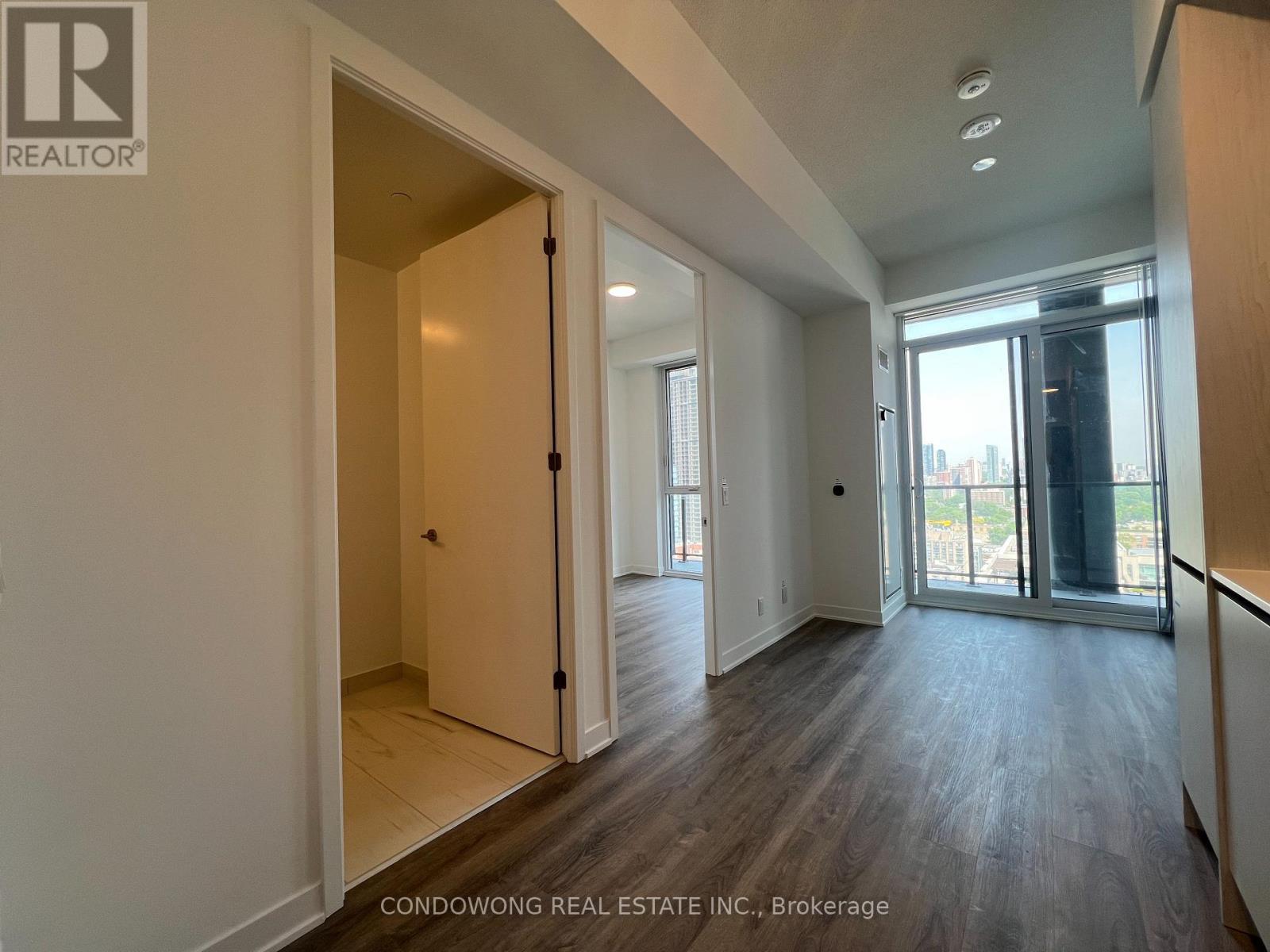 2515 - 180 Front Street E, Toronto, Ontario  M5A 0A9 - Photo 4 - C13243416