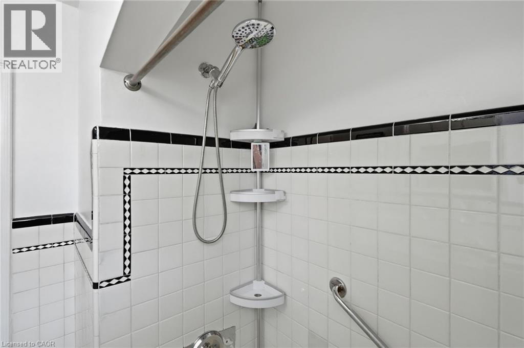 133 Beland Avenue S, Hamilton, Ontario  L8K 3T5 - Photo 21 - 40837220