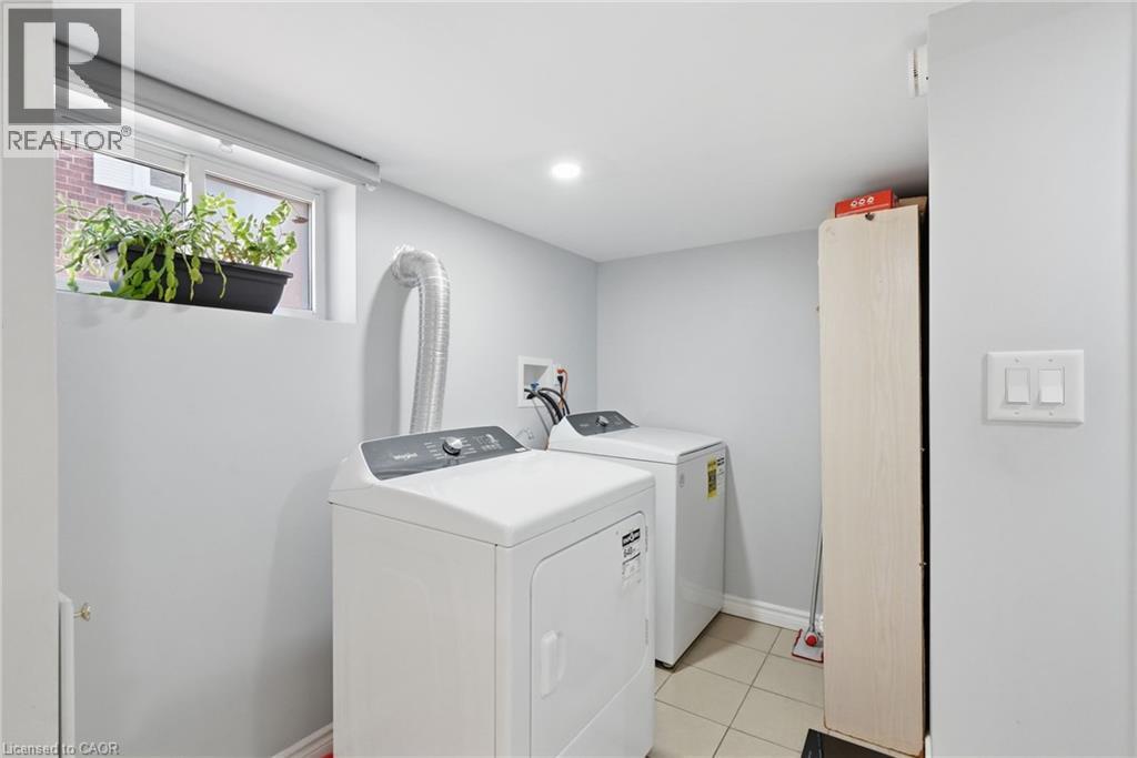 133 Beland Avenue S, Hamilton, Ontario  L8K 3T5 - Photo 31 - 40837220