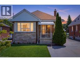 133 BELAND Avenue S, Hamilton, Ontario