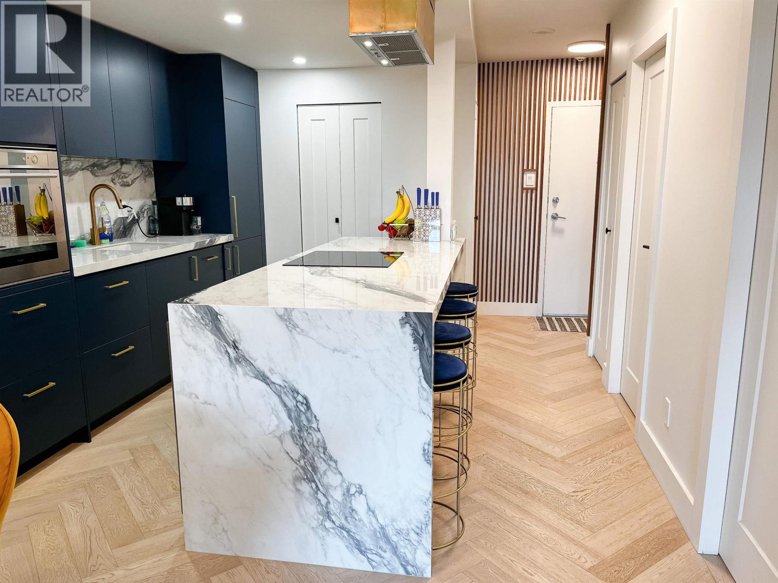 B307 1331 Homer Street, Vancouver, British Columbia  V6B 5M5 - Photo 2 - R3132681