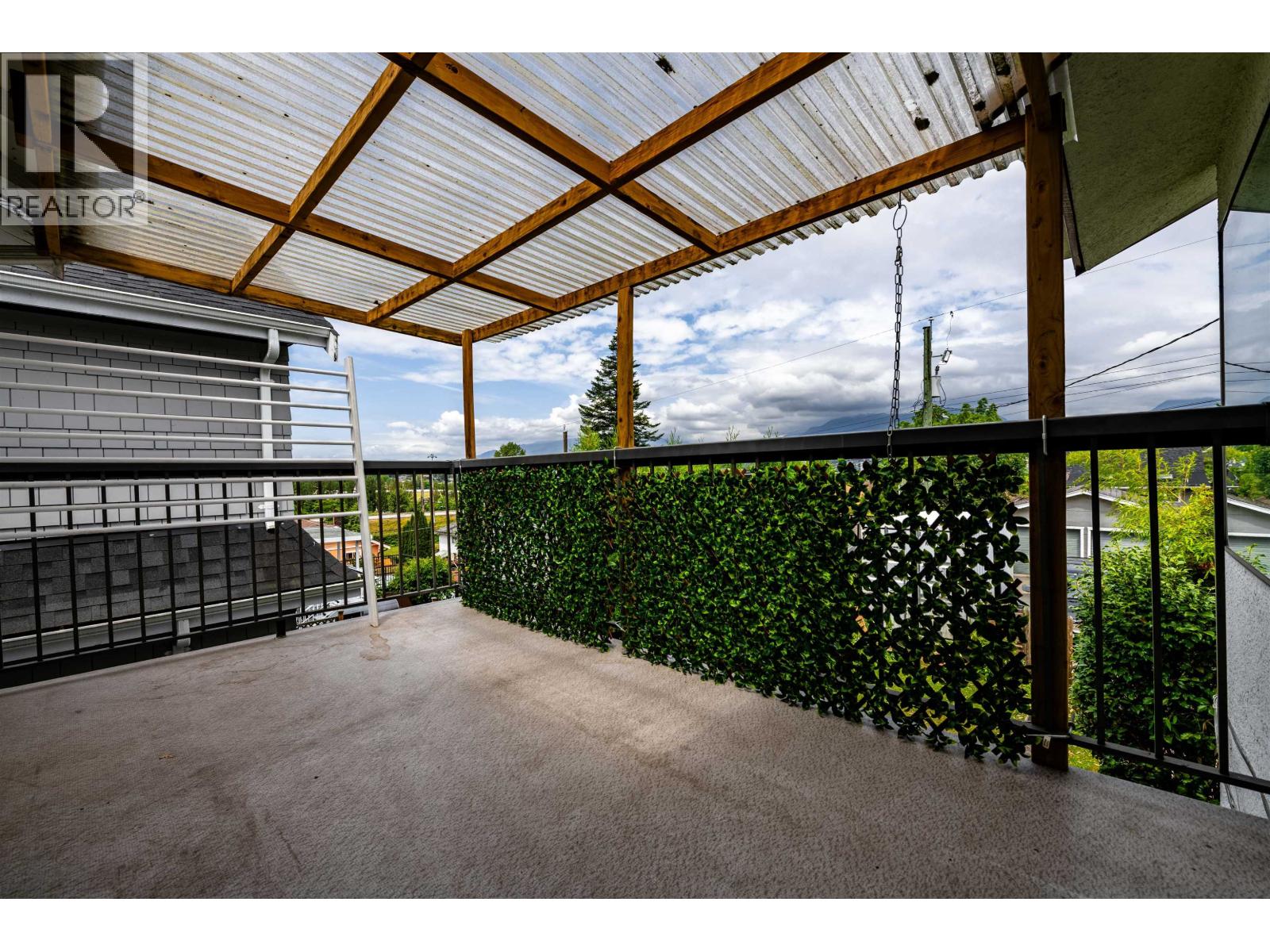 Listing image 17