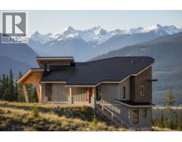 1778 PINEWOOD DRIVE, Pemberton, British Columbia