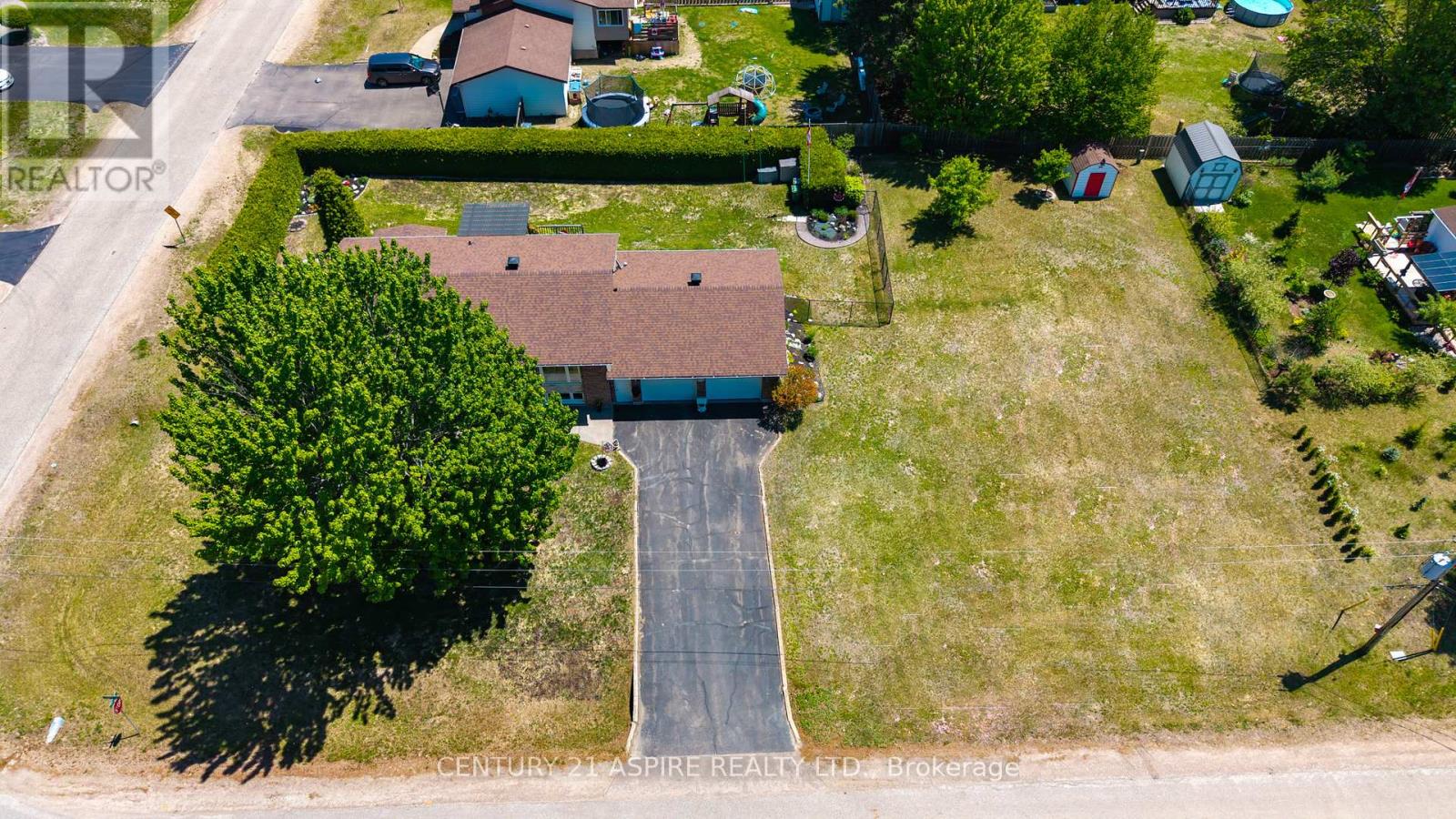 2 Doris Street, Petawawa, Ontario  K8A 7V1 - Photo 43 - X13249372
