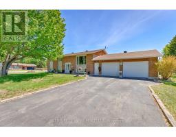 2 DORIS STREET, Petawawa, Ontario