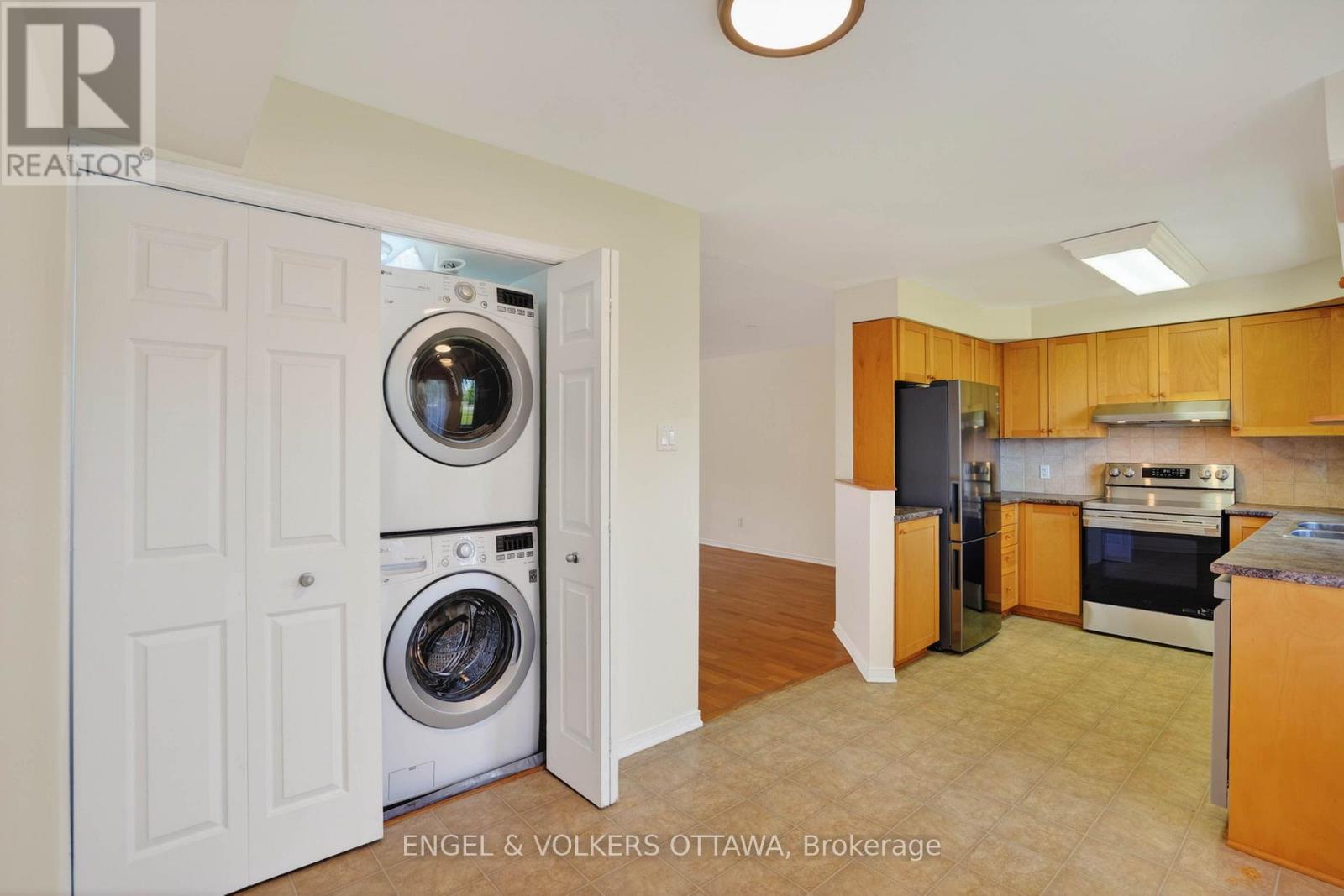 157 - 70 Edenvale Drive, Ottawa, Ontario  K2K 3N7 - Photo 12 - X13249278