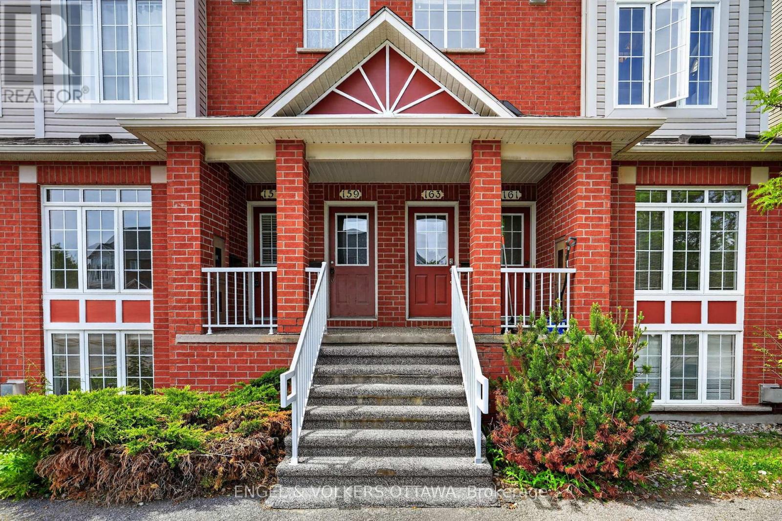157 - 70 Edenvale Drive, Ottawa, Ontario  K2K 3N7 - Photo 3 - X13249278