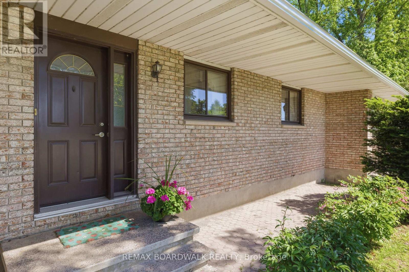 6568 Old Richmond Road, Ottawa, Ontario  K0A 2Z0 - Photo 41 - X13249292