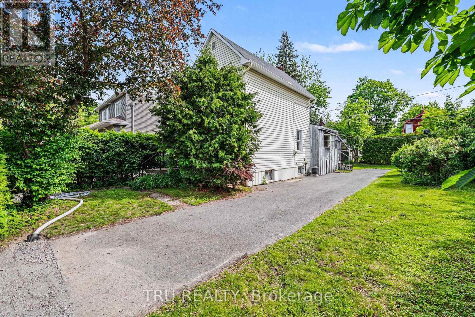 23 Anna Avenue, Ottawa, Ontario  K1Z 7T5 - Photo 16 - X13249296