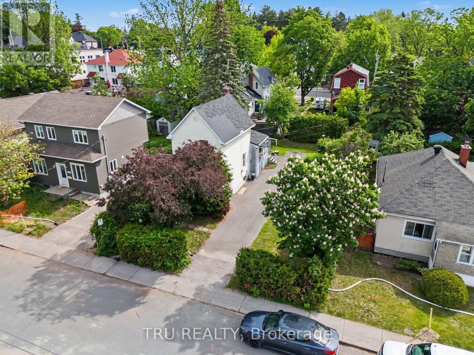 23 Anna Avenue, Ottawa, Ontario  K1Z 7T5 - Photo 4 - X13249296