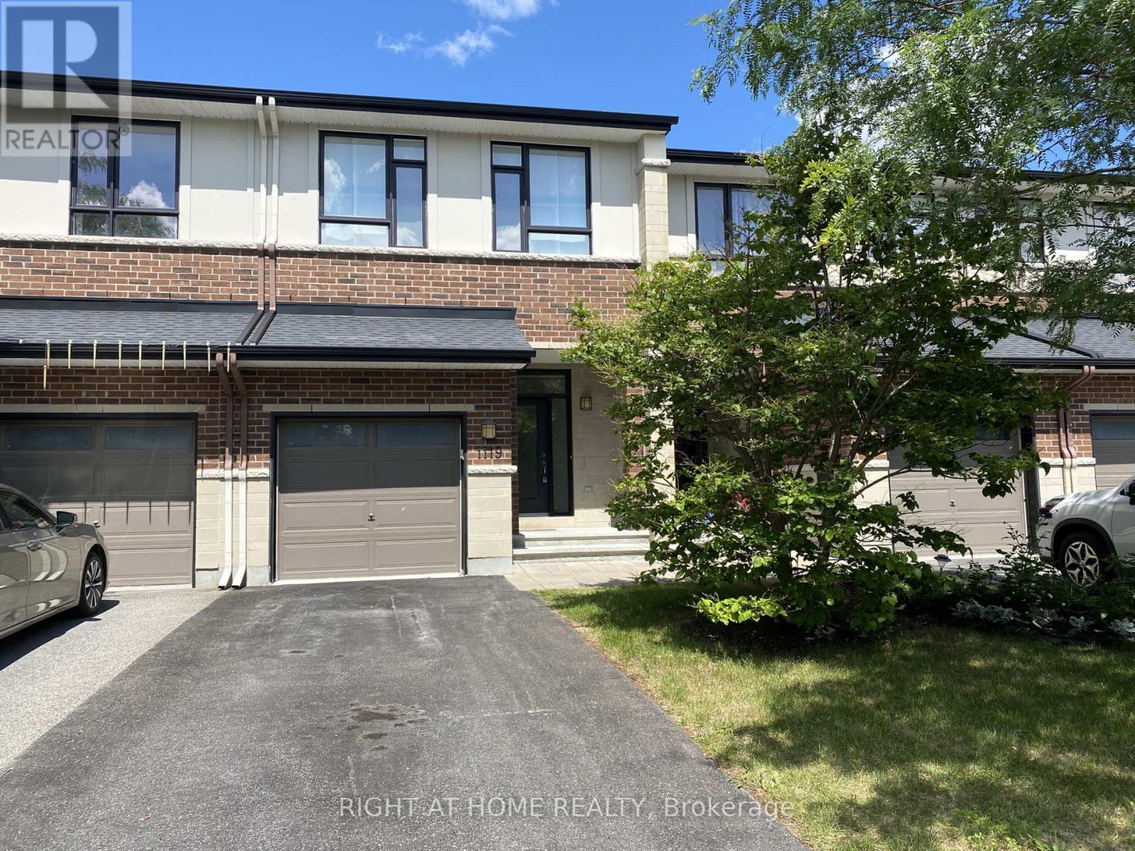 1119 TISCHART CRESCENT, Ottawa, Ontario