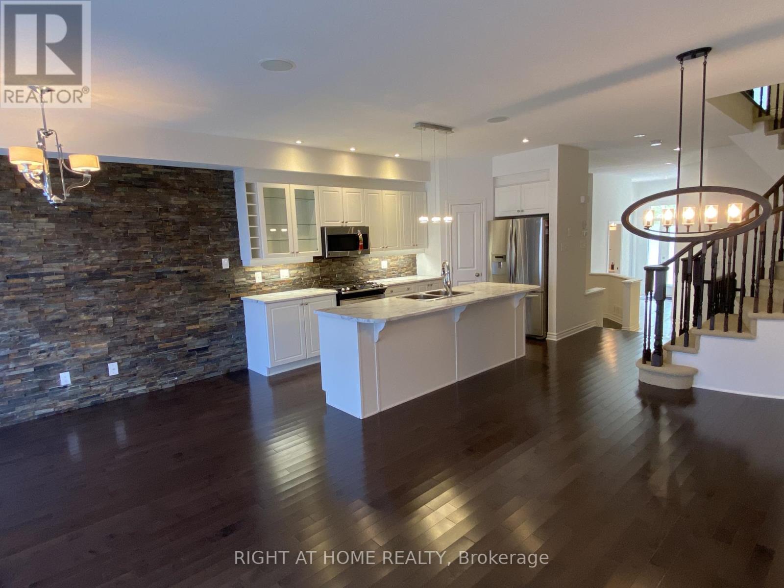 1119 Tischart Crescent, Ottawa, Ontario  K2T 0G4 - Photo 10 - X13249404