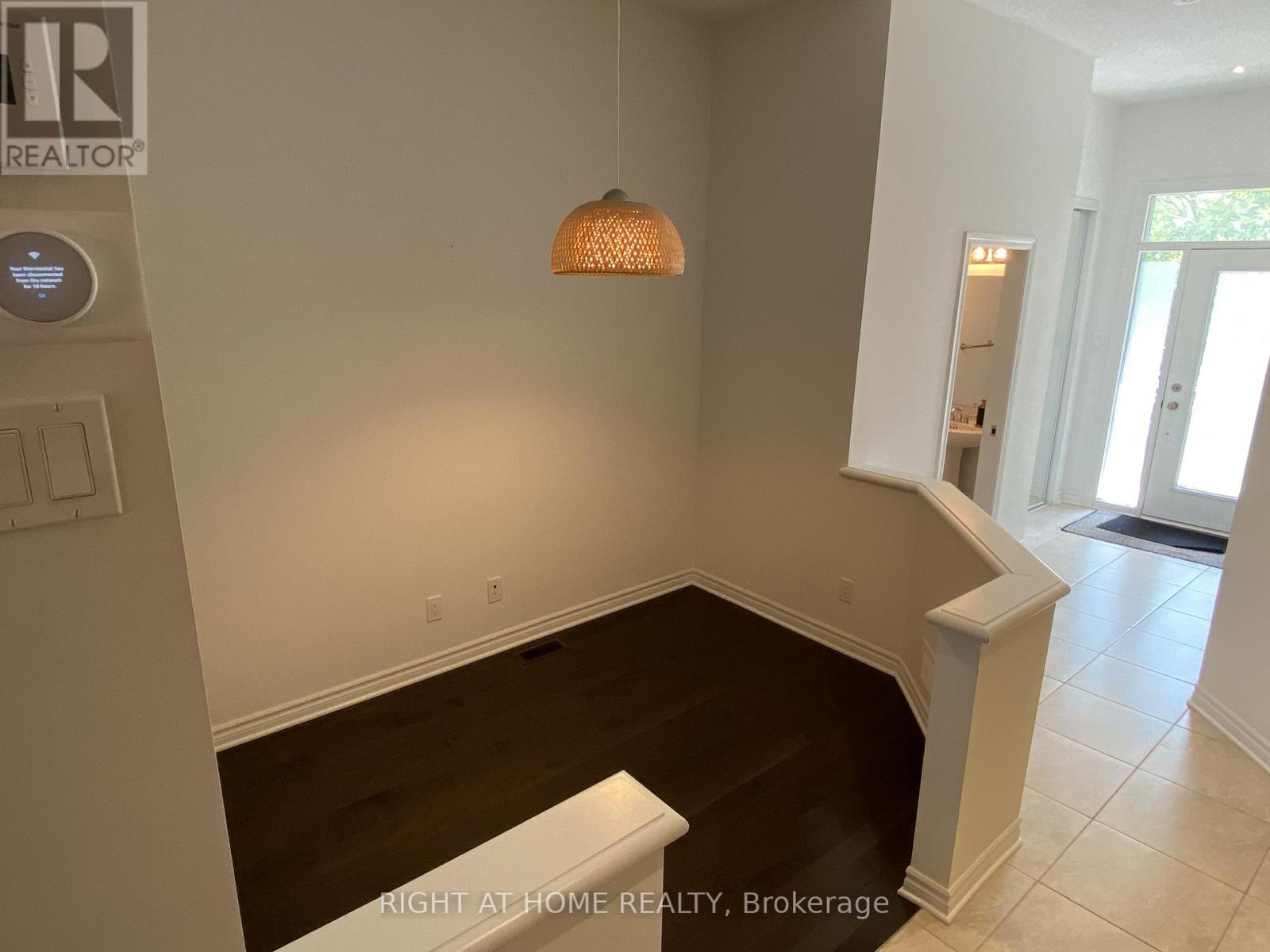 1119 Tischart Crescent, Ottawa, Ontario  K2T 0G4 - Photo 4 - X13249404