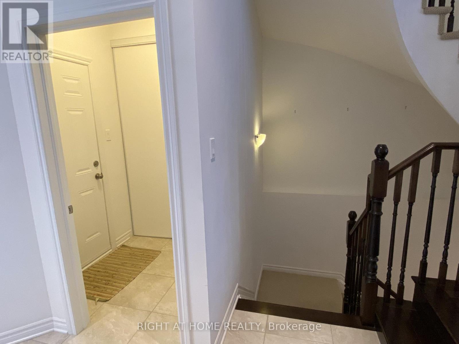 1119 Tischart Crescent, Ottawa, Ontario  K2T 0G4 - Photo 5 - X13249404