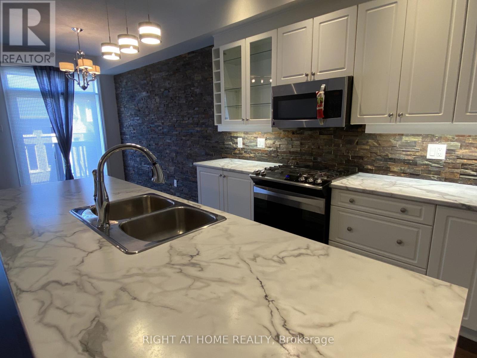 1119 Tischart Crescent, Ottawa, Ontario  K2T 0G4 - Photo 7 - X13249404