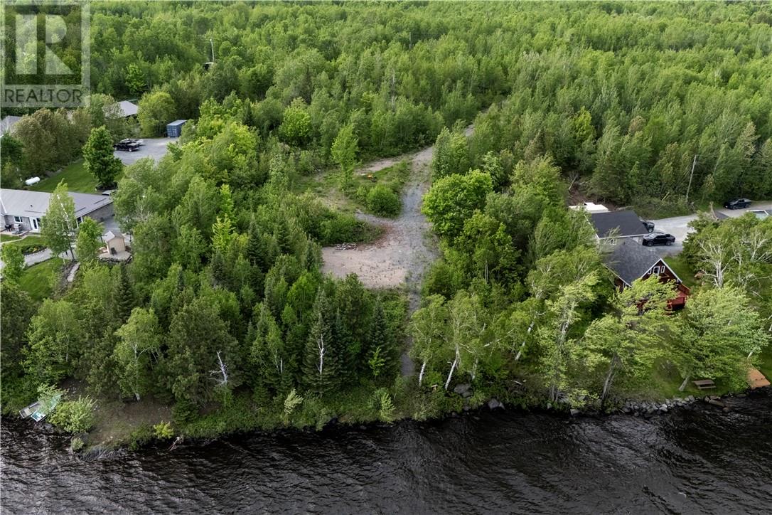 2175 Deep Bay Road, Azilda, Ontario  P0m 1b0 - Photo 4 - 2128350