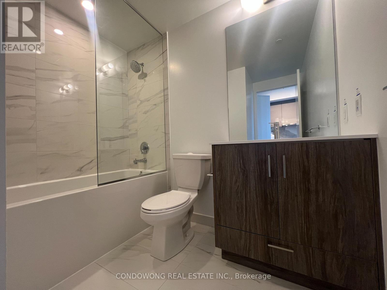 2601 - 180 Front Street E, Toronto, Ontario  M5A 0A9 - Photo 11 - C13245454