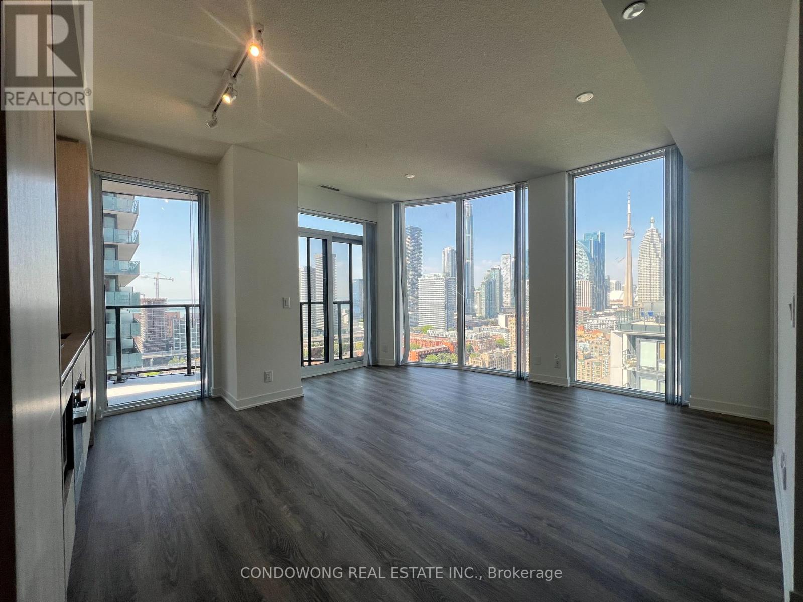 2810 - 180 Front Street E, Toronto, Ontario  M5A 0A9 - Photo 10 - C13245642