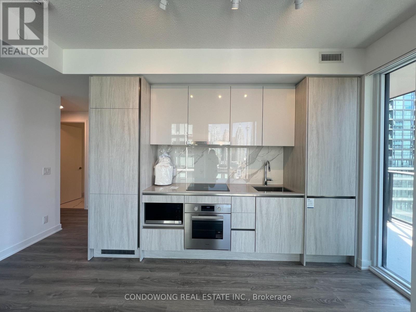 2810 - 180 Front Street E, Toronto, Ontario  M5A 0A9 - Photo 11 - C13245642