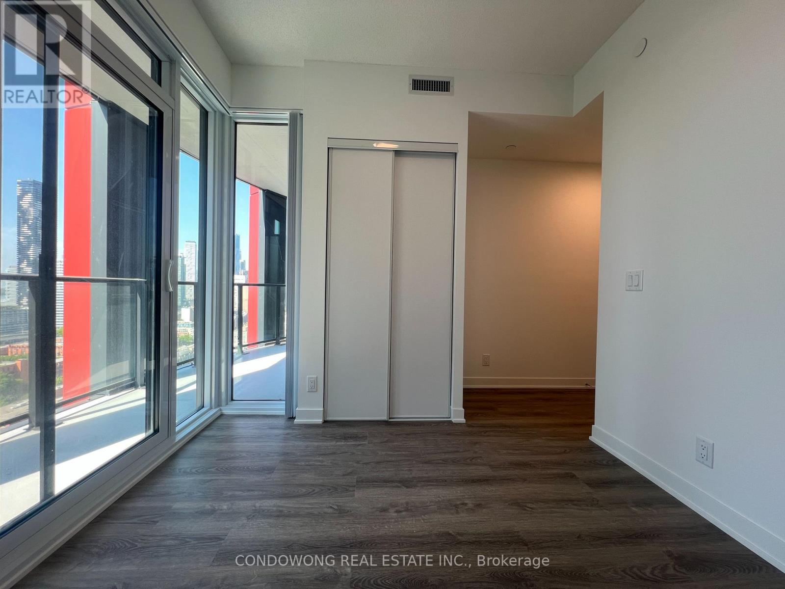 2810 - 180 Front Street E, Toronto, Ontario  M5A 0A9 - Photo 6 - C13245642