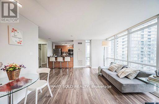 2606 - 11 Brunel Court, Toronto, Ontario  M5V 3Y3 - Photo 8 - C13246080