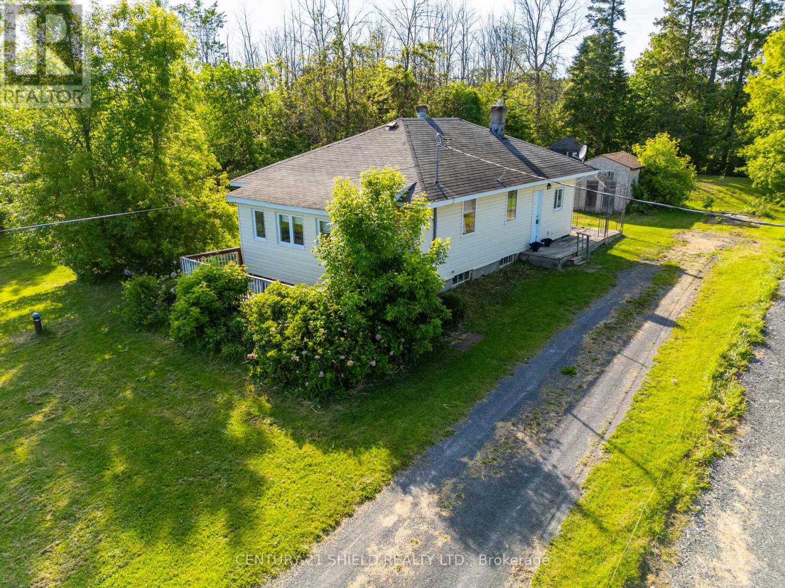 16587 County 36 Road, South Stormont, Ontario  K0C 1P0 - Photo 2 - X13249400