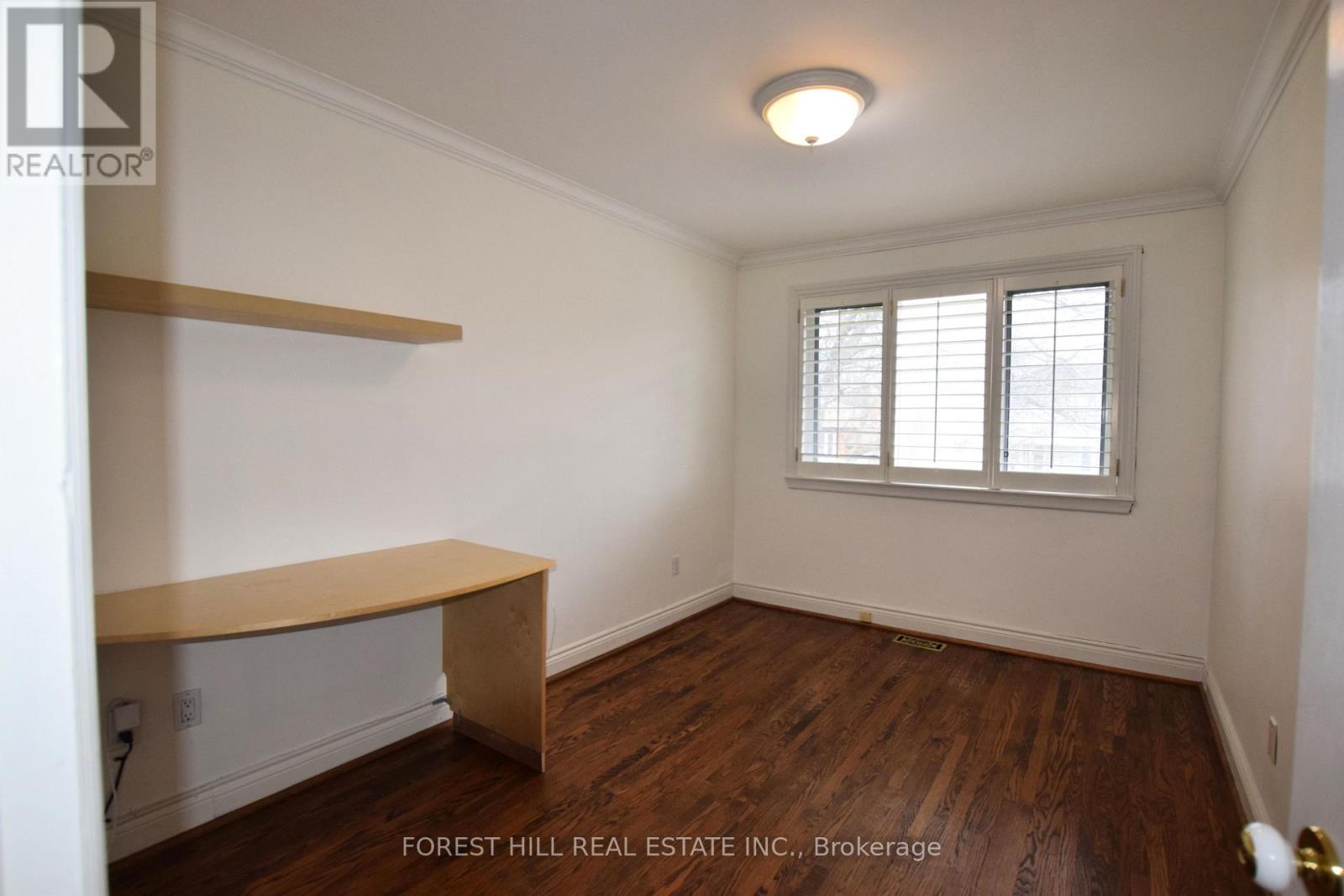 221 Park Home Avenue, Toronto, Ontario  M2R 1A1 - Photo 11 - C13249308