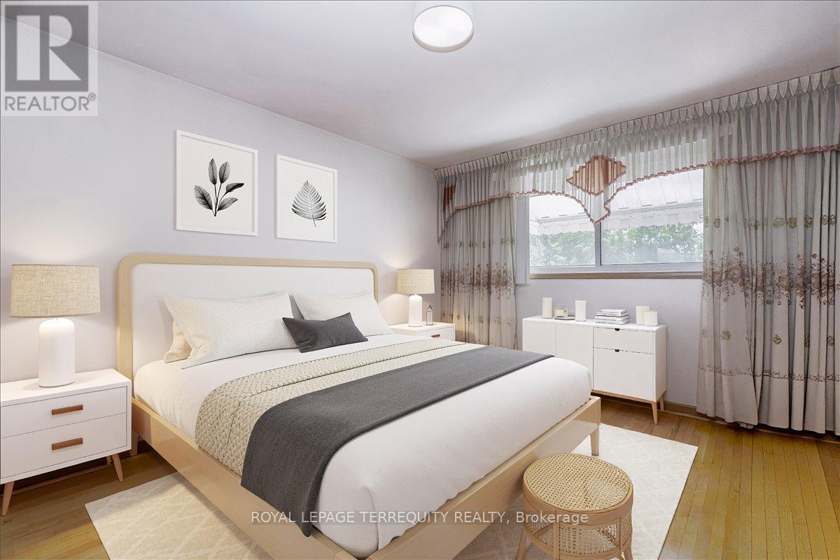 44 Margaret Avenue, Toronto, Ontario  M2J 4C3 - Photo 17 - C13249324