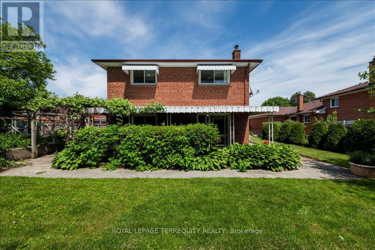44 Margaret Avenue, Toronto, Ontario  M2J 4C3 - Photo 33 - C13249324