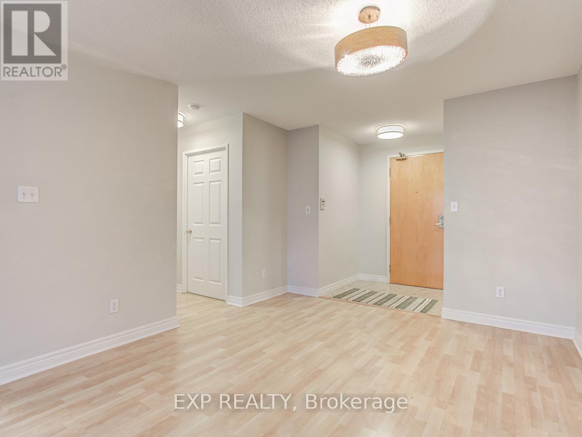 1509 - 43 Eglinton Avenue E, Toronto, Ontario  M4P 1A2 - Photo 3 - C13249362