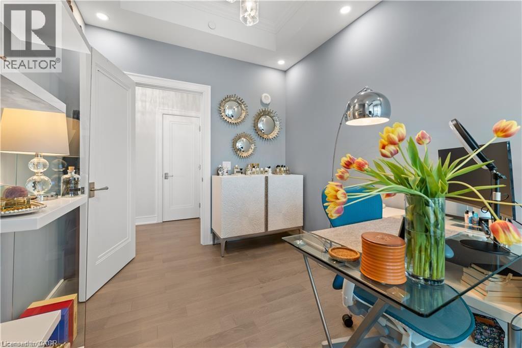 2060 Lakeshore Road Unit# 205, Burlington, Ontario  L7R 0G2 - Photo 22 - 40837199