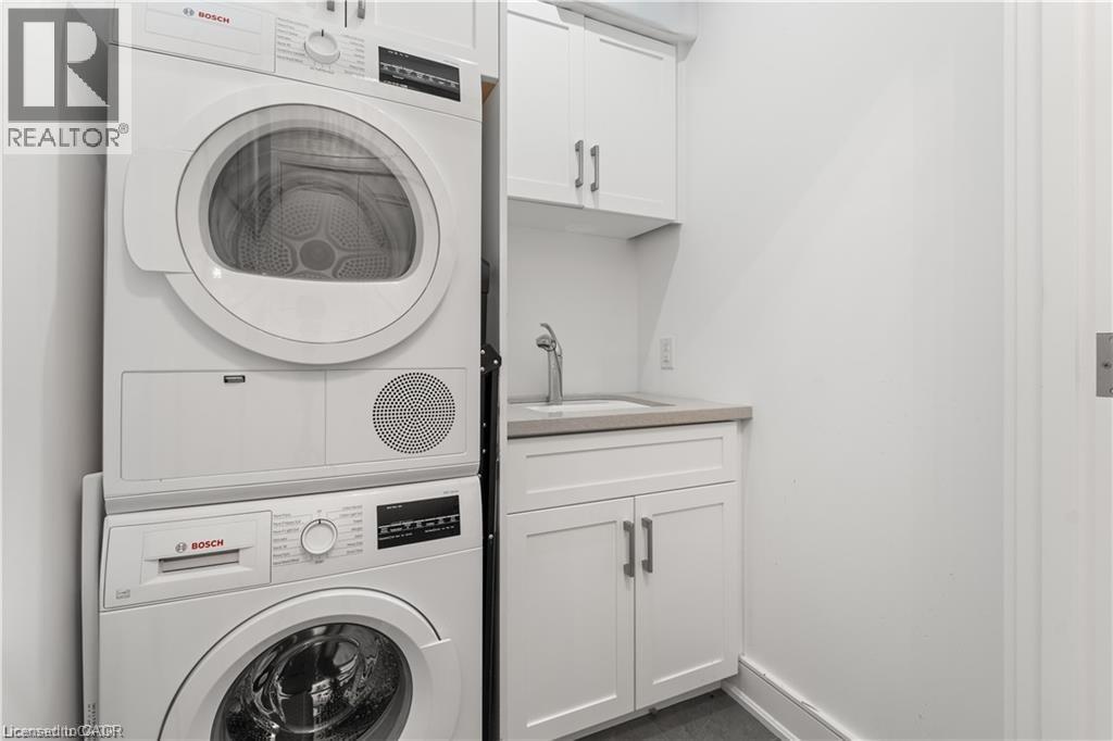 2060 Lakeshore Road Unit# 205, Burlington, Ontario  L7R 0G2 - Photo 26 - 40837199