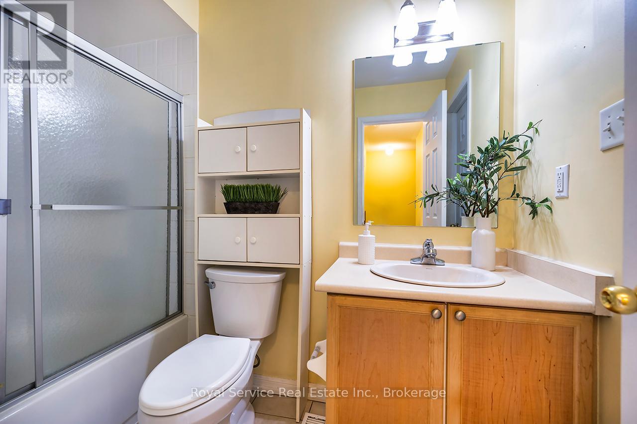 169 Scottsdale Drive, Clarington, Ontario  L1C 5L3 - Photo 22 - E13249622