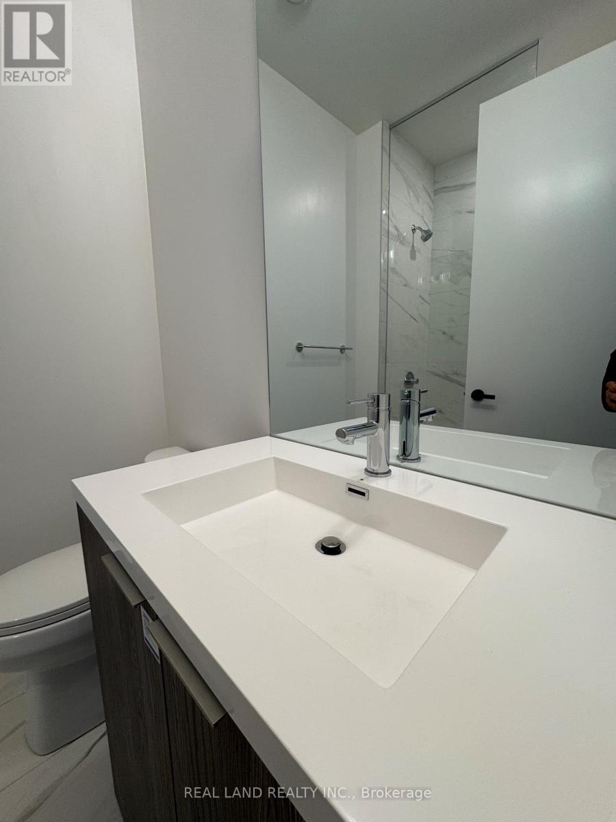 3603 - 8 Interchange Way, Vaughan, Ontario  L4K 5Z7 - Photo 4 - N13249226