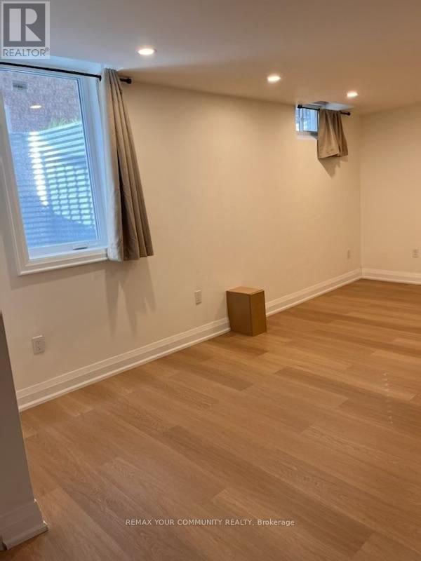 Basement - 11 Kingsmead Court, Richmond Hill, Ontario  L4E 4E5 - Photo 6 - N13249280