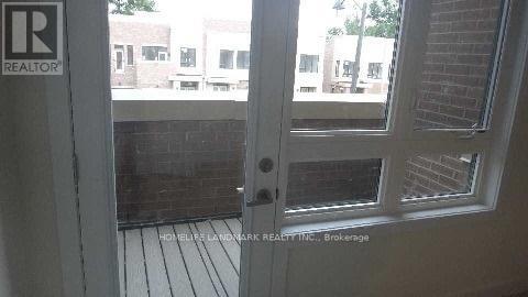 11 Kohl Street, Richmond Hill, Ontario  L4E 1C6 - Photo 11 - N13249356