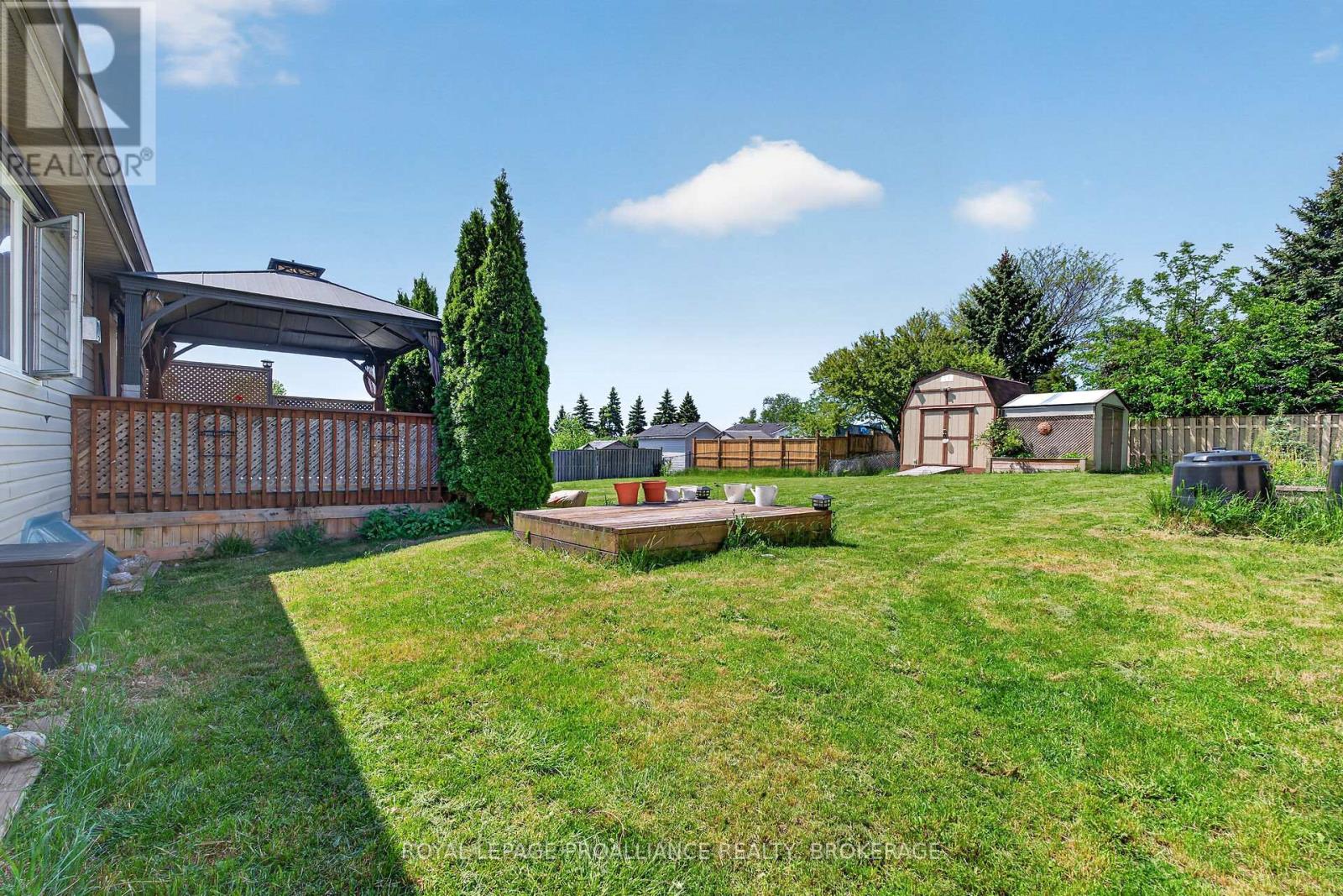 18 Mckeown Crescent, Loyalist, Ontario  K7N 1Y3 - Photo 37 - X13249568