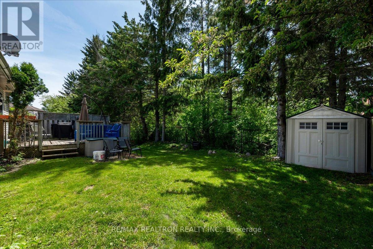 34 O'shaughnessy Crescent, Barrie, Ontario  L4N 7L8 - Photo 27 - S13249310