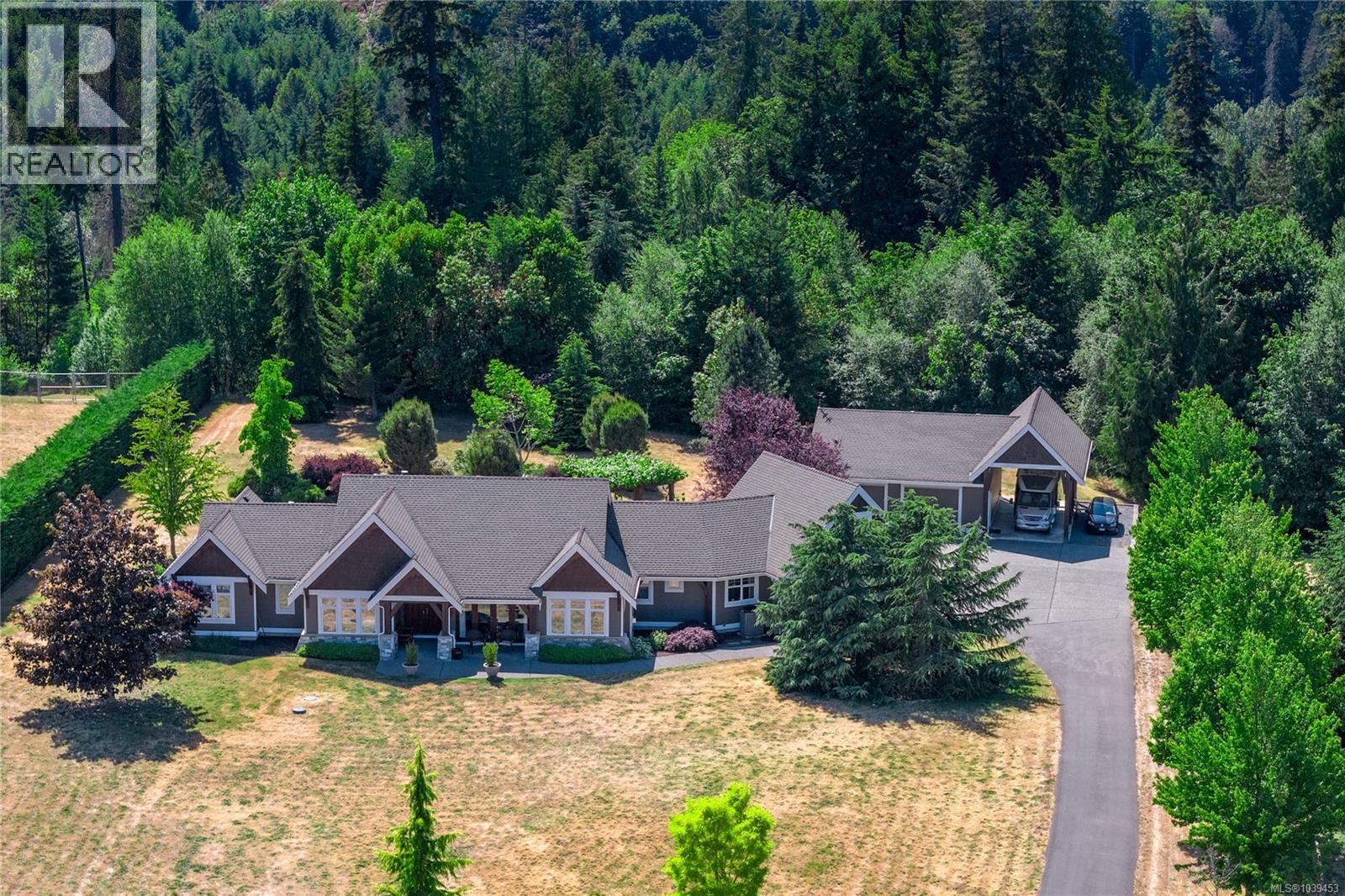 753 Rivers Edge Dr