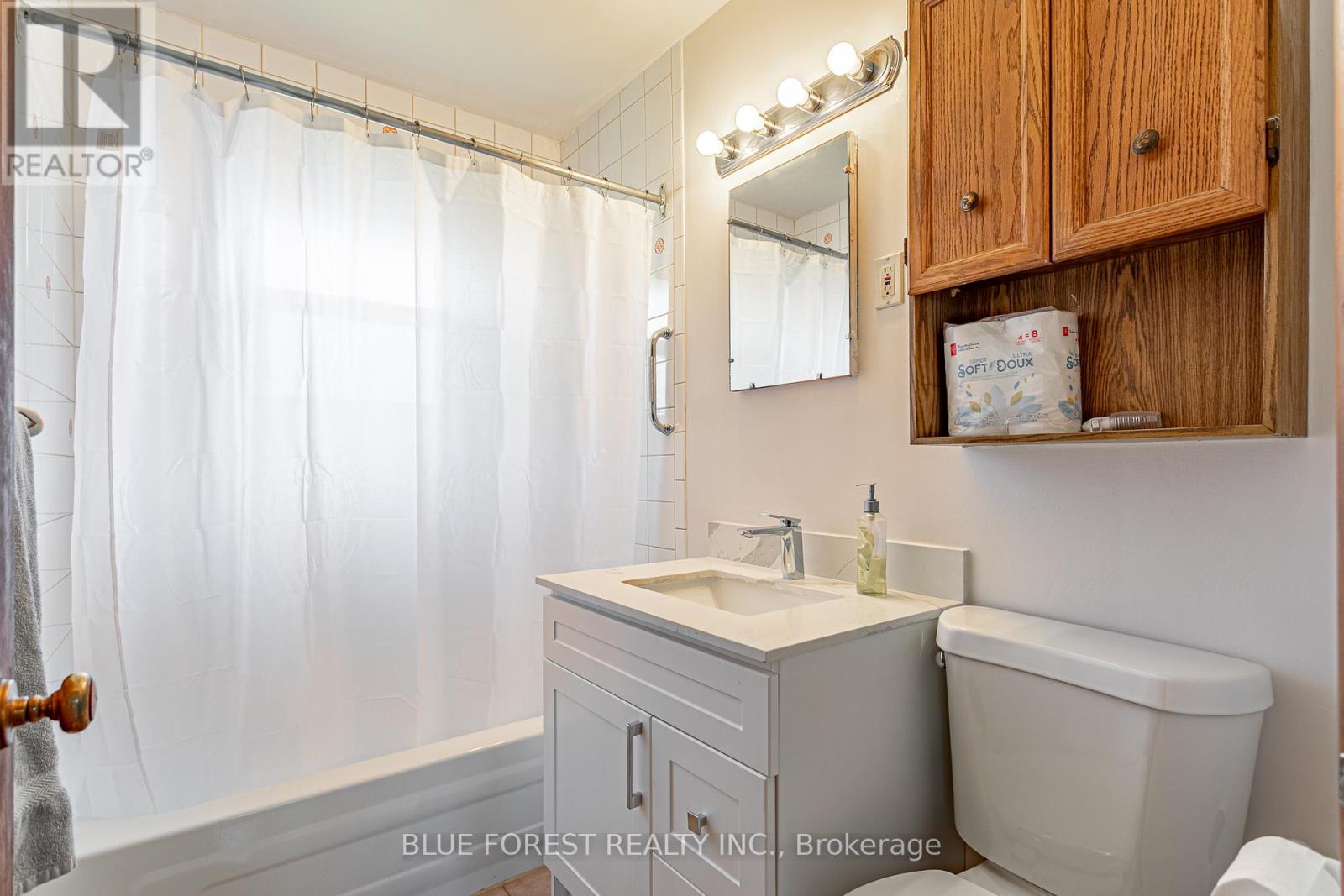 232 Terrence Avenue, Thames Centre, Ontario  N0L 1G3 - Photo 14 - X13249562