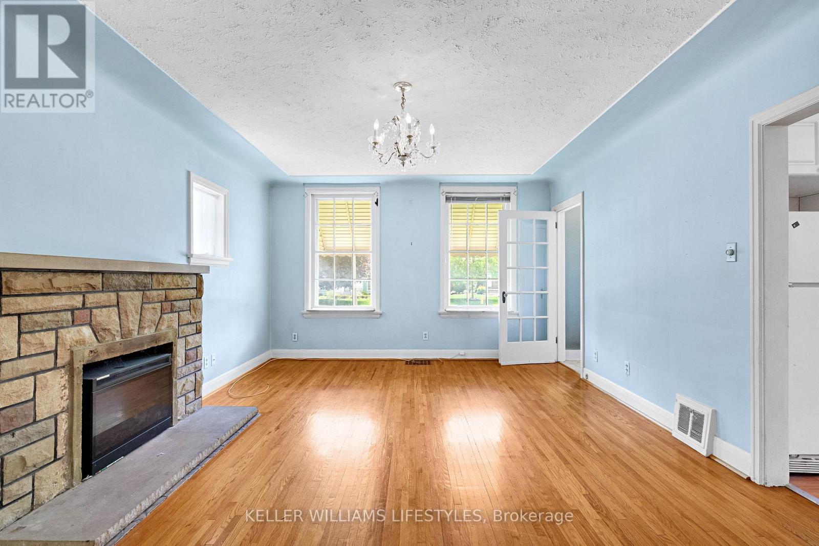 50 Thomas Janes Drive, London South, Ontario  N6C 2G9 - Photo 7 - X13249582