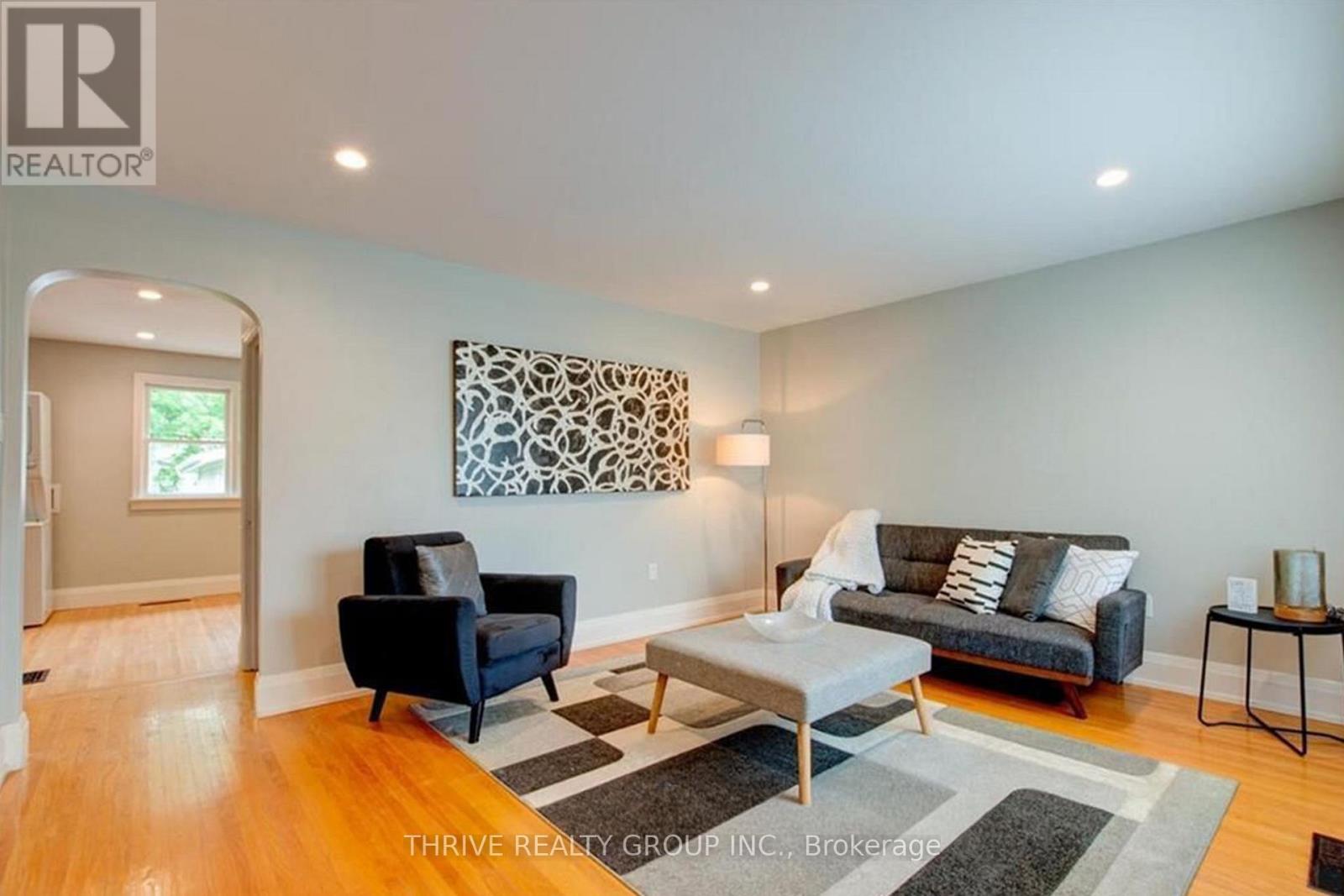45 Stevenson Avenue, London East, Ontario  N5W 1Y4 - Photo 3 - X13249632