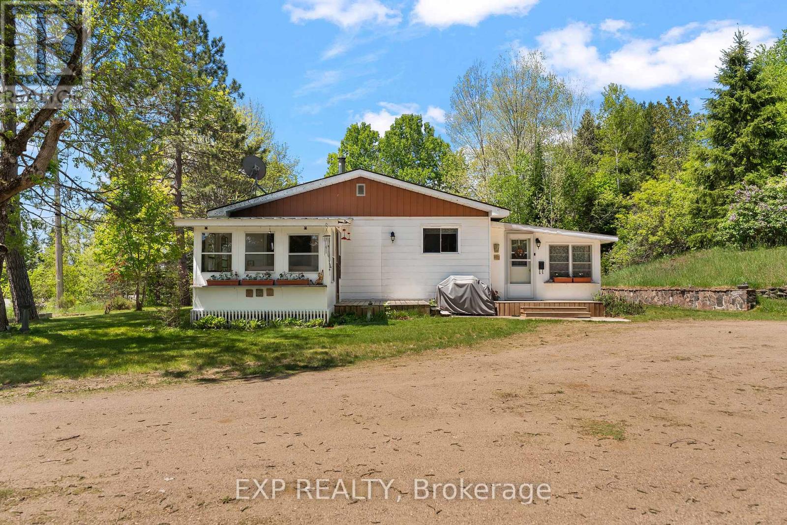 3672 Palmer Road, Brudenell, Ontario  K0J 2E0 - Photo 2 - X13249508
