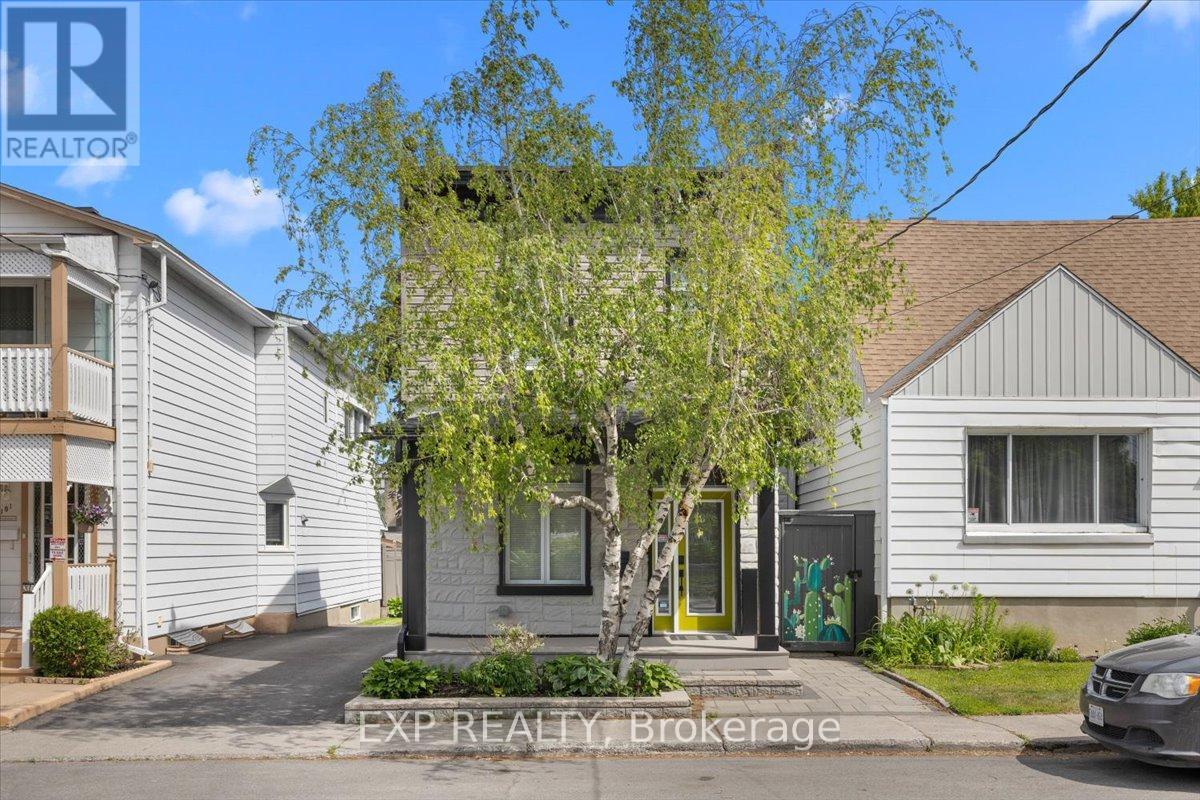 185 DESCHAMPS AVENUE, Ottawa, Ontario